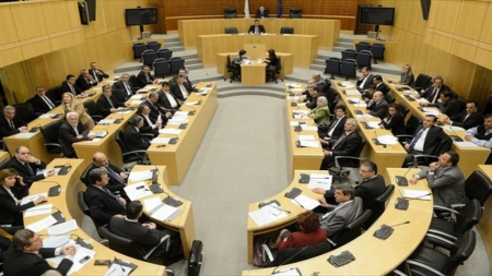 Βουλή: Συζήτηση για πλαίσο αφερεγγυότητας