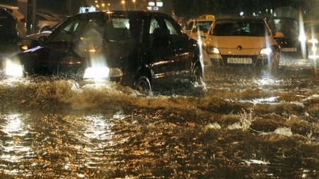 Σε κατάσταση έκτακτης ανάγκης η ΠΓΔΜ μετά τις πλημμύρες