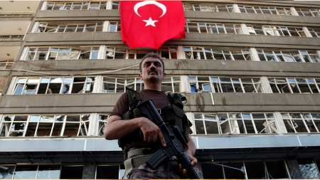 Tουρκία: Τραυματισμός 8 στρατιωτών μετά από έκρηξη