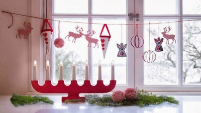 Καταπληκτικές Χριστουγεννιάτικες Ιδέες Διακόσμησης παραθύρων