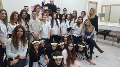 Συμμετοχή φοιτητριών Αισθητικής του KES College στην Θεατρική Παράσταση Βάκχες του Ευριπίδη στο Λύκειο Αραδίππου