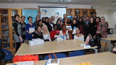 Τελετή Απονομής Διπλωμάτων και tablet στους Υπηκόους Τρίτων Χωρών που συμπλήρωσαν με επιτυχία τα μαθήματα τουΕυρωπαϊκού Προγράμματος   «Δωρεάν Εκμάθηση Ελληνικής Γλώσσας σε Υπηκόους Τρίτων Χωρών»  στο KES College
