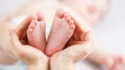 Η συμπληρωματική συμβολή της Ρεφλεξολογίας στην Εγκυμοσύνη, τον τοκετό και το βρέφος